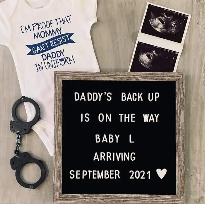 40 Cringy And Embarrassing Pregnancy Announcements To Laugh At