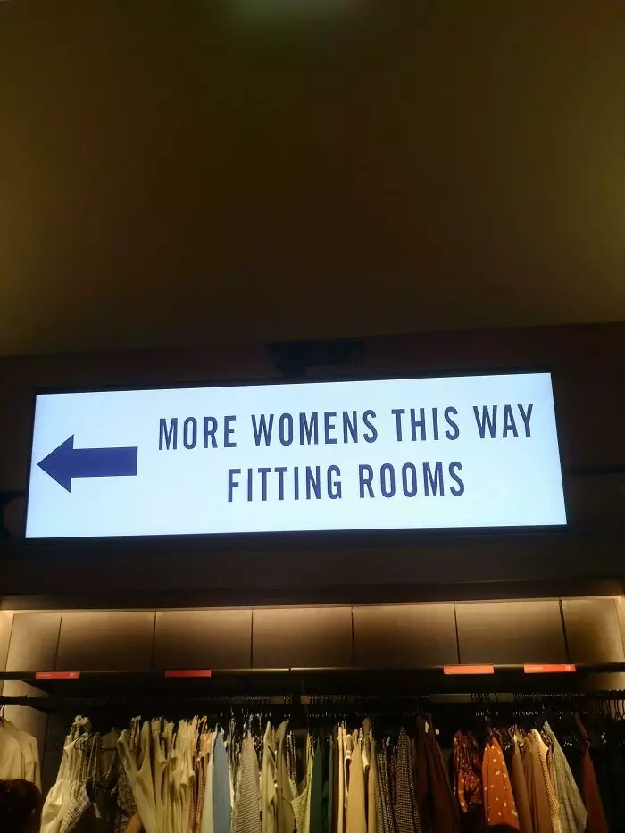 30 Cringeworthy Design Mistakes That Turned These Signs Into A Meme