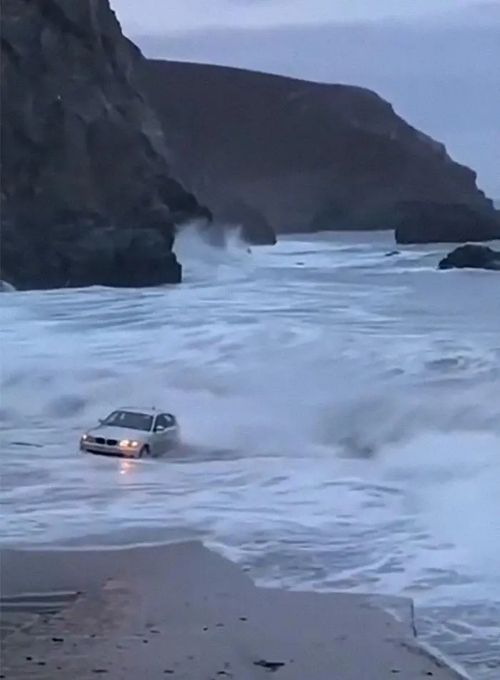 30 Epic Fails And Accidents That Costed Fortunes