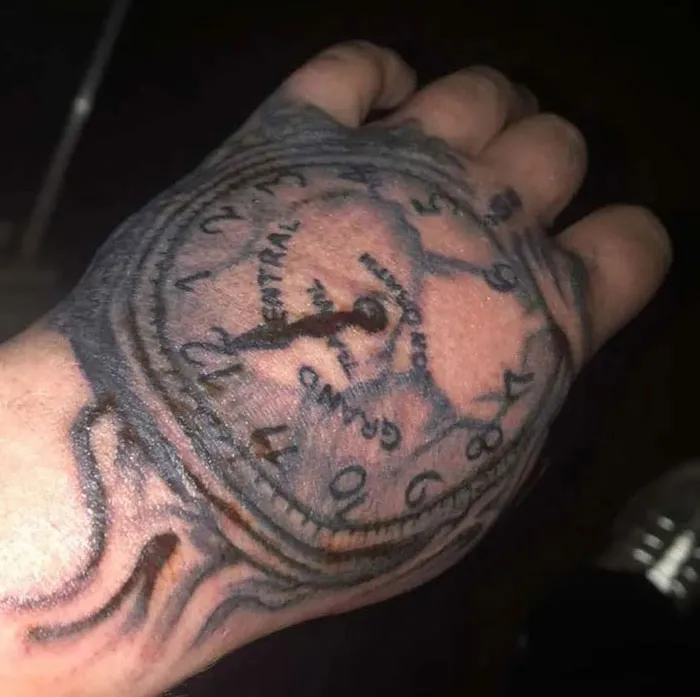 Terrible Tattoo Fails 6 636Bc17Aad698 700