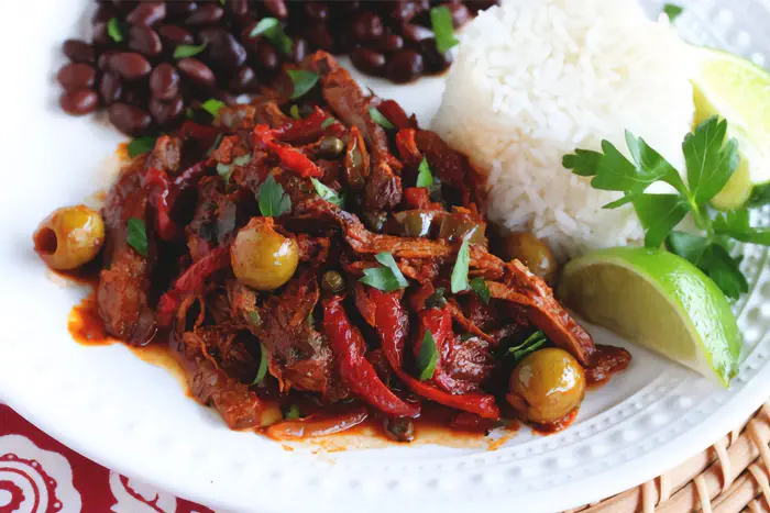 30 Delicious Foreign Foods To Try And Drool From Looking At