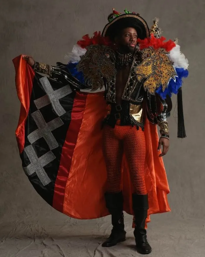 1 16 63F4B88235976 700