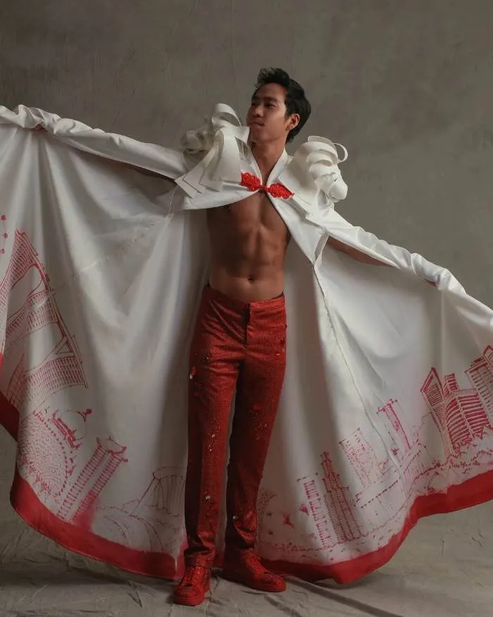 1 22 63F4B943811E4 700