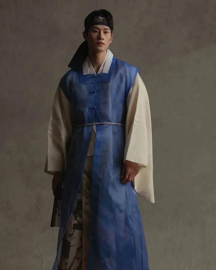 1 34 63F4Baffe1325 700