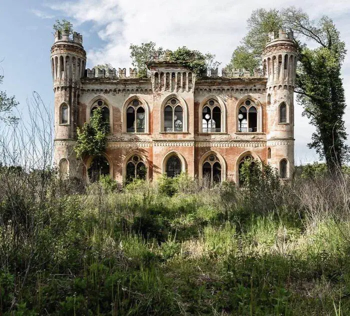 Abandoned Beauties Pics 6401B7De4Fd8A 700