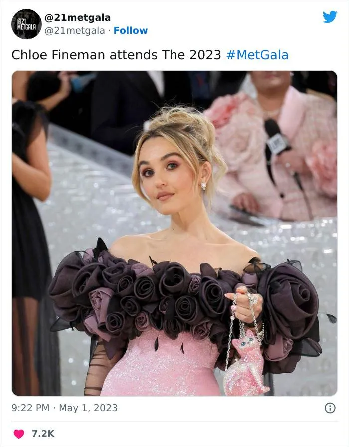 1653147895934140417 Png 700