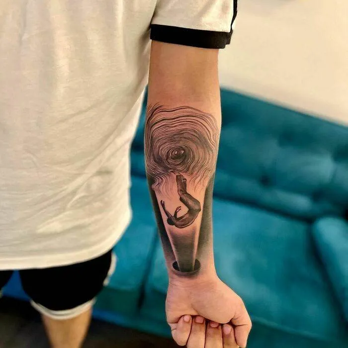 30 Epic Optical Illusion Tattoos With Eye And MindBending Designs