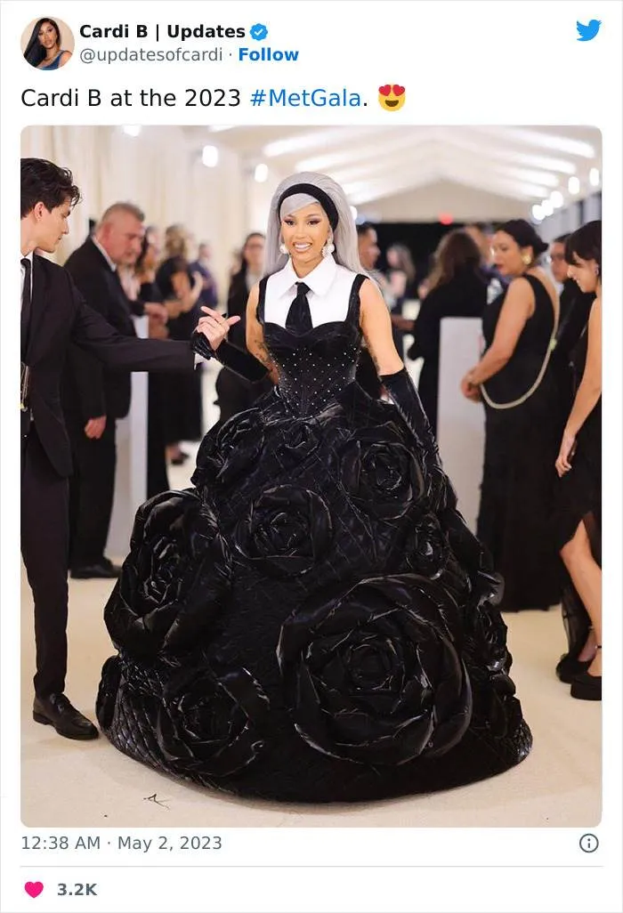 Cardi 645114C6F3Ce3 Png 700