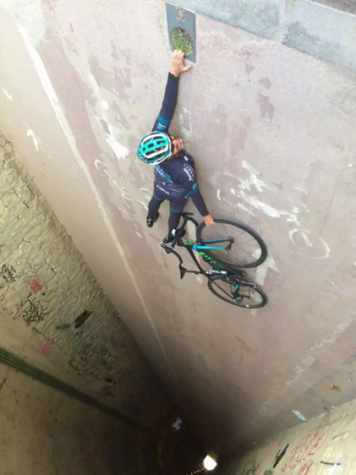 30 Epic GravityDefying Moments