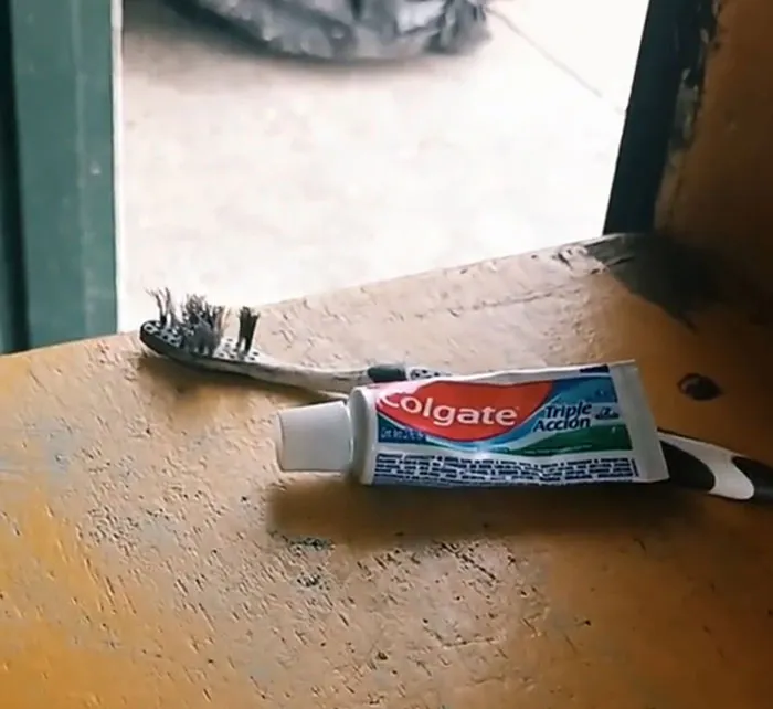 47 64F58Ebdda498 700