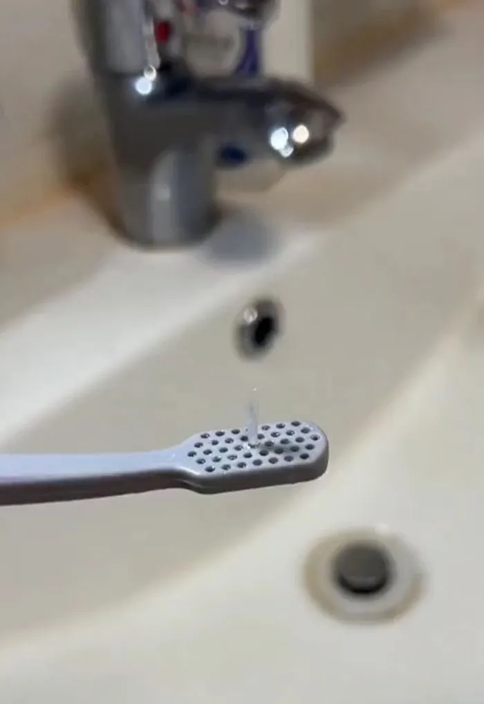 52 64F5A4Eeb9338 700