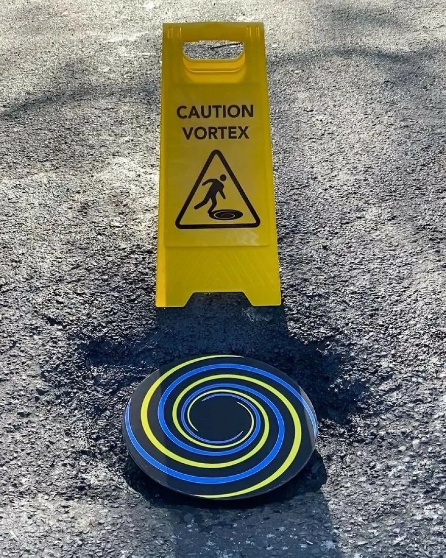 295504808 527172652533405 4634386467900370176 N 651B65C197819 880