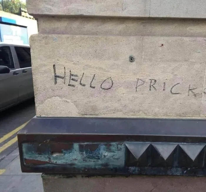 Funny Weird Graffiti 64Ccf42138Cab 700