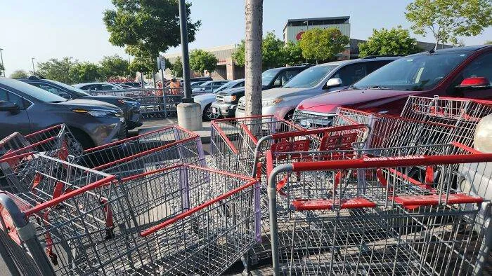 30 Shocking And Disgusting Depictions Of Extreme Laziness