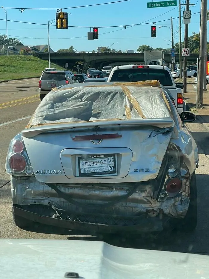 Horrific Funny Cars Pics 654B56D9721Ba 700