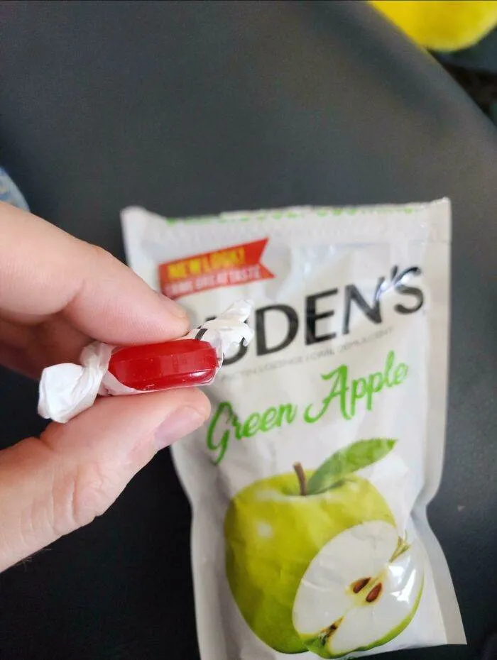 30 Unluckiest Moments Captured In People's Food Purchases