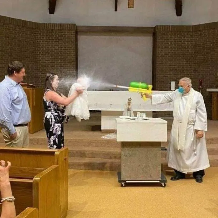 30 Bewildering Images That Have A Strange Energy To Them