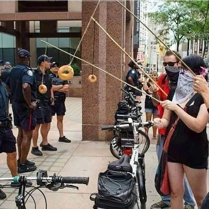 65F43D9A22857 Cursed Photographs