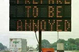 668Cfb7E913E1 Funny Signs Everywhere 1