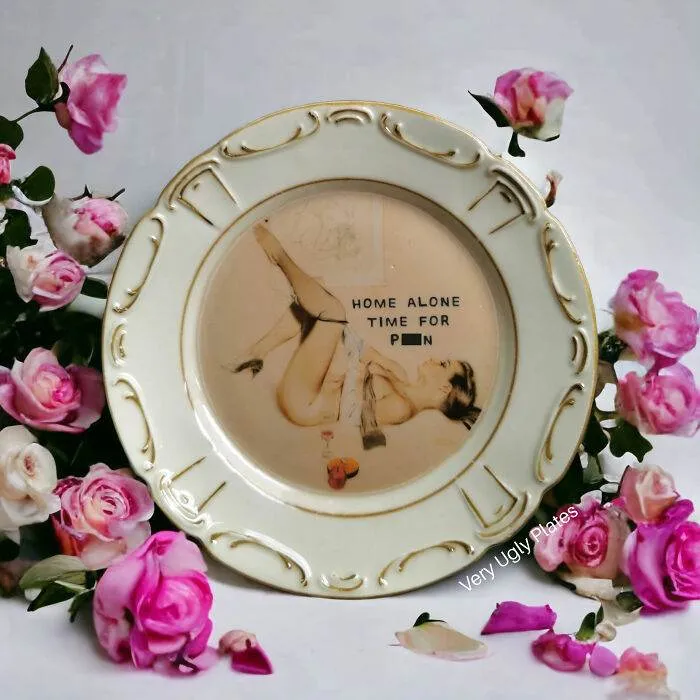 29 Hilariously Raunchy ‘Very Ugly Plates’