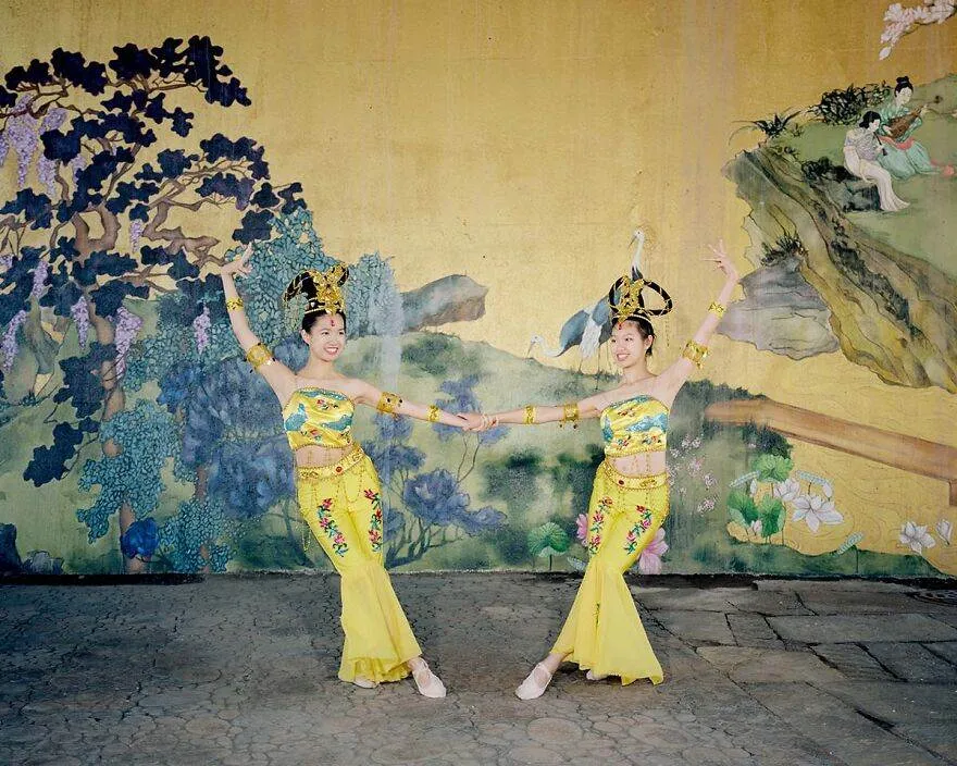 C09700032035 Dancetroupe72Dpi 672Debda6A2Ea 880