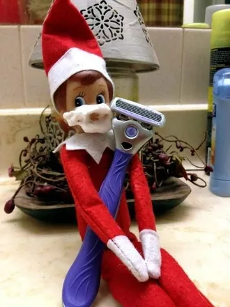 Elf On The Shelf Funny  Shaving Cream And Razor