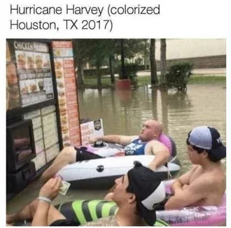 Texans Going To Whataburger During Hurricane