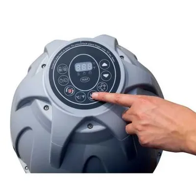 Coleman LayZ Portable And Inflatable Outdoor Spa 003