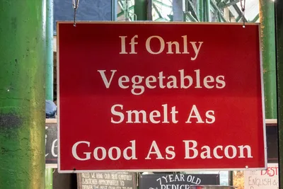 15 Funny Signs To Laugh At And Share With Friends 
