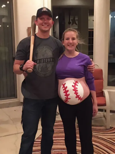 40 Cringy And Embarrassing Pregnancy Announcements To Laugh At 