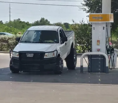 30 Of The Funniest Looking Cars People Have Stumbled Upon