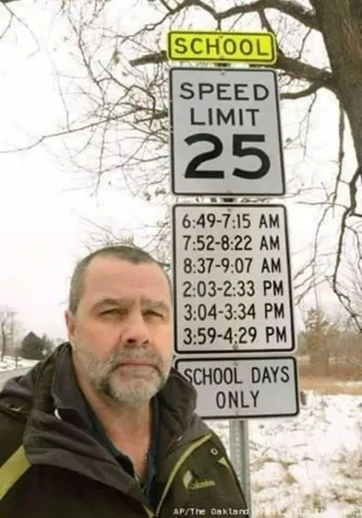 30 Hilariously Bizarre Public Signs That Will Leave You In Stitches