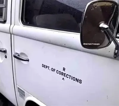 13A 6389F8B141F04 700