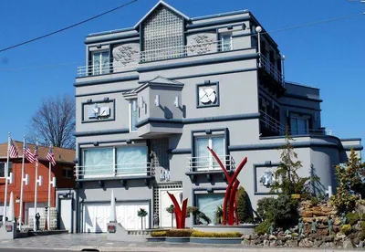 30 Hilarious Times Architects Failed To Consider Basic Functionality