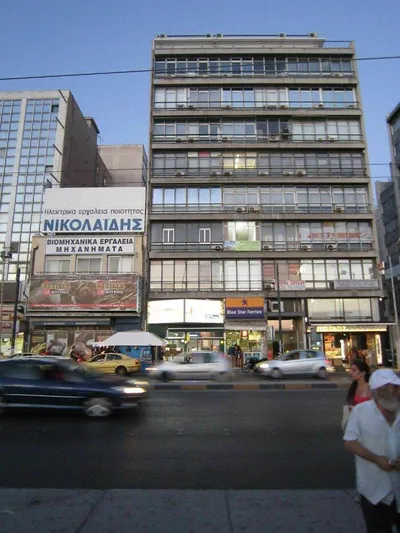 30 Hilarious Times Architects Failed To Consider Basic Functionality