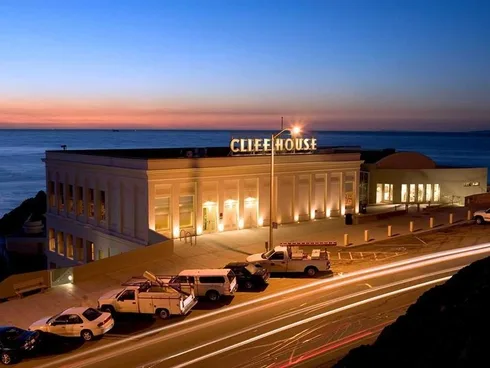 Cliffhouse.0.0