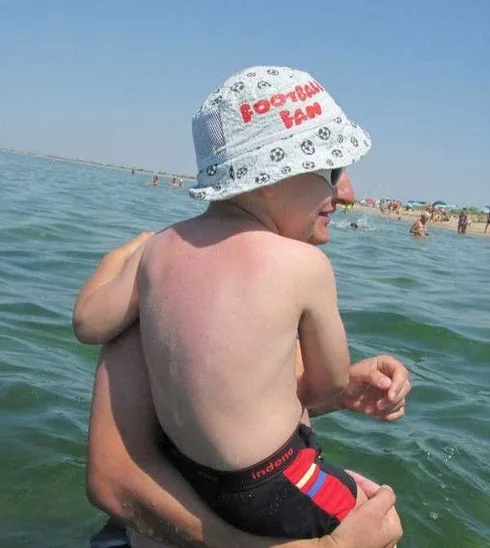 21 Pictures That You Will Need To Look Carefully To Know. #12 Is Amusing- Lol._5Fb28135A3522.Jpeg105 Funny Double Take Photos Big Head