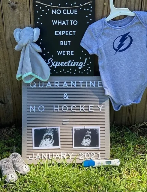 40 Cringy And Embarrassing Pregnancy Announcements To Laugh At