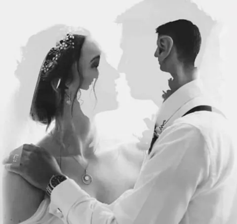 30 Horrifically Funny Photoshop Fails