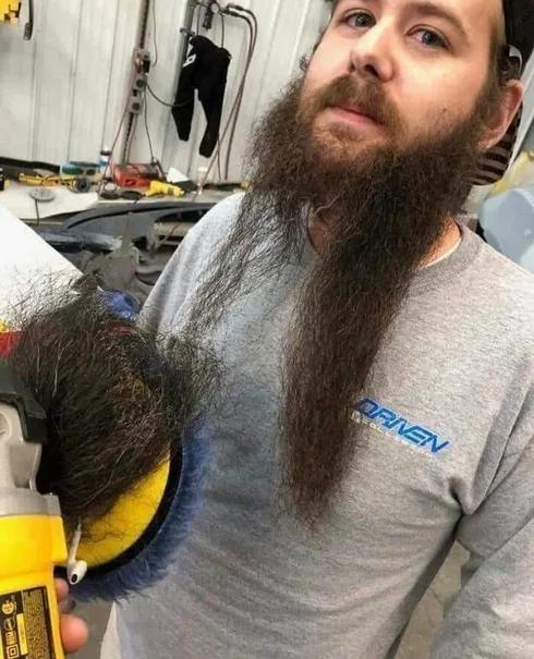 30 Pics Of People Having A Really Bad Day