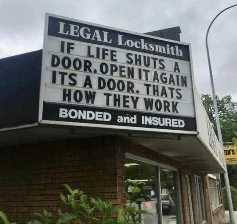30 Must-See Hilarious Signs That Will Leave You In Stitches