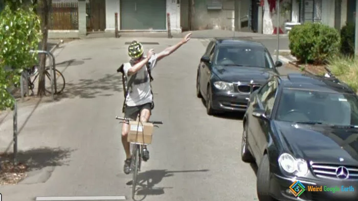 30 Hilarious And Absurd Moments Caught By Google Maps