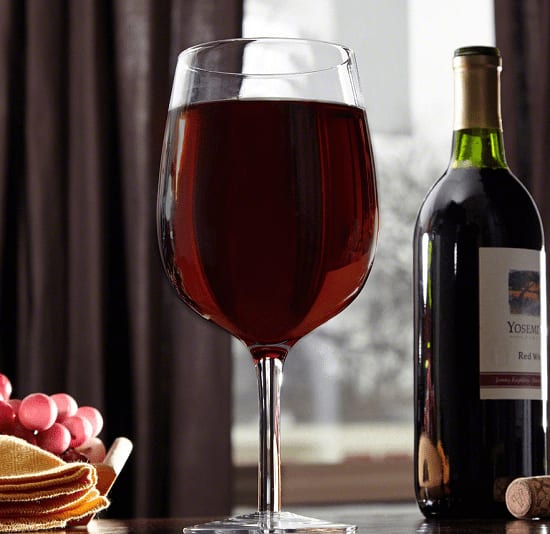 Extra Large Wine Glass 2