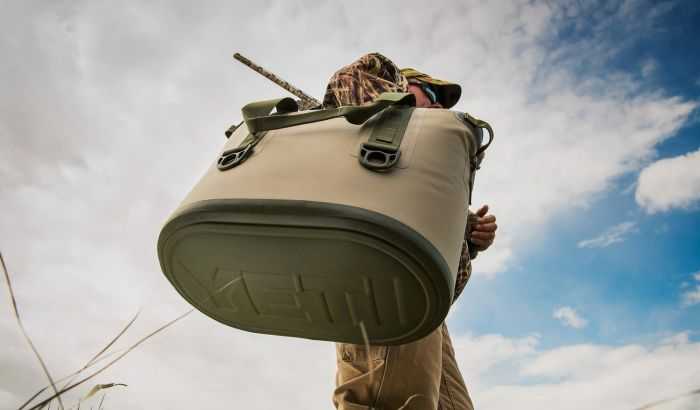 Yeti Hopper Portable SoftSided Cooler 504