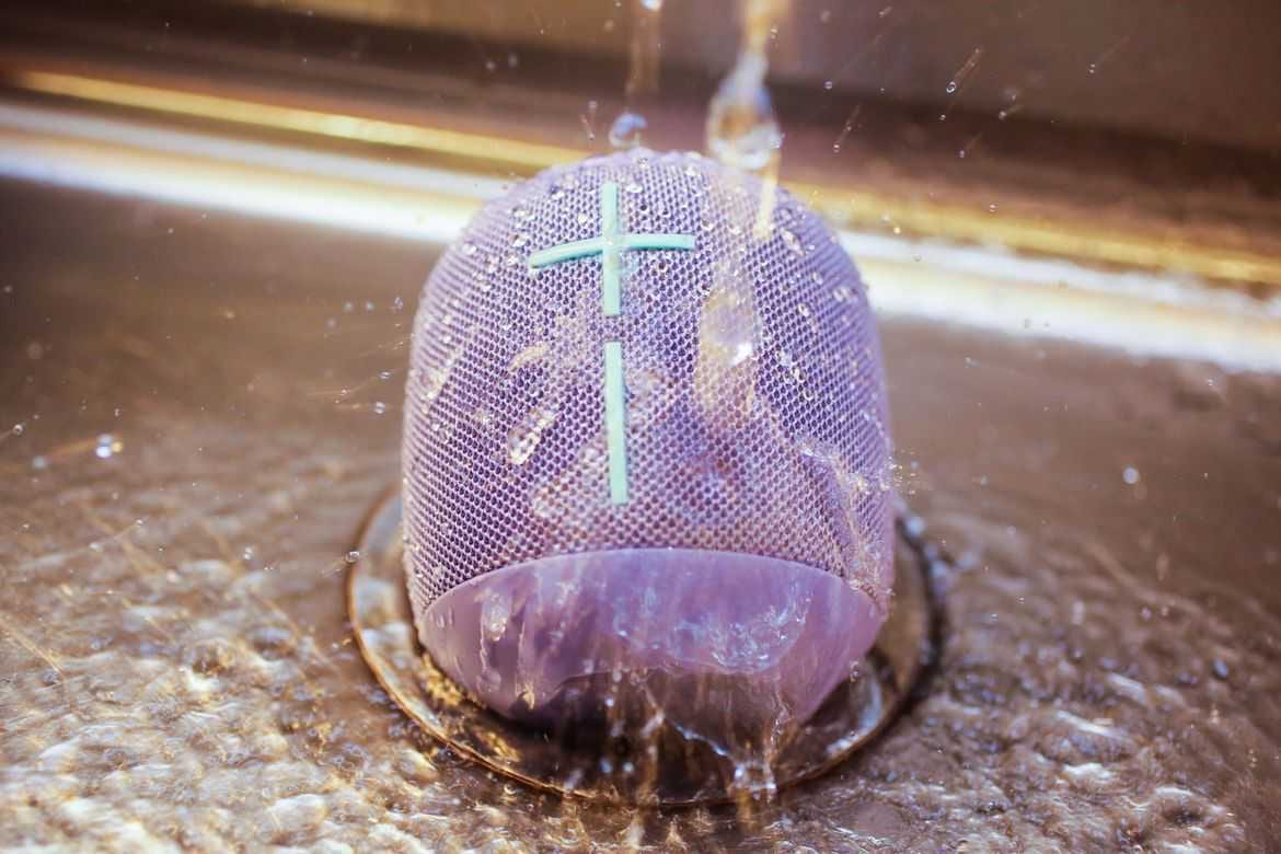 Wonderboom Waterproof Speaker Under Constant Water Downpour