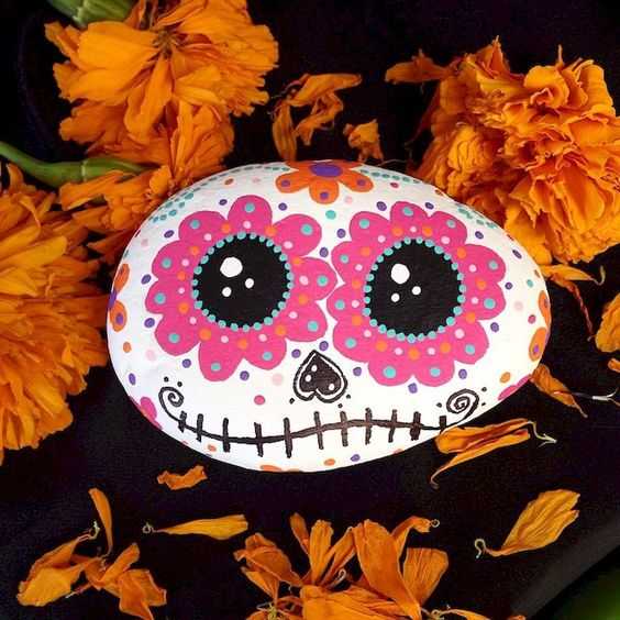 Autumn Rock Painting Ideas Pumpkin With Floral Decorations