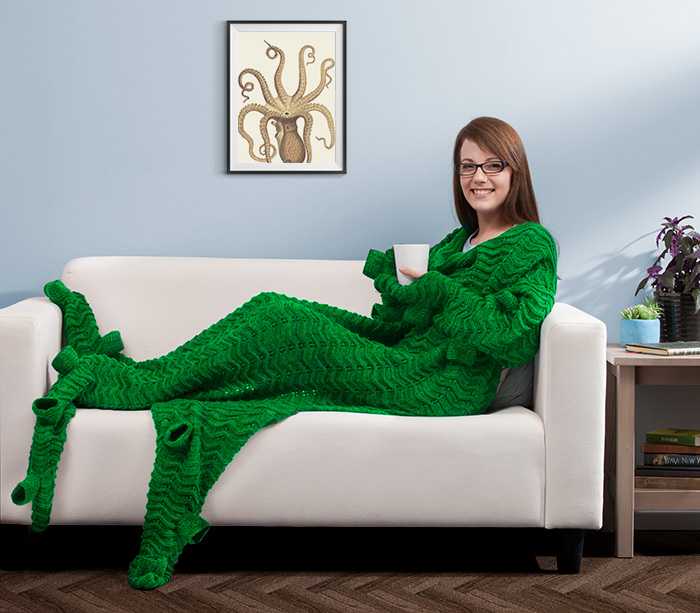 Tentacuddle Blanket