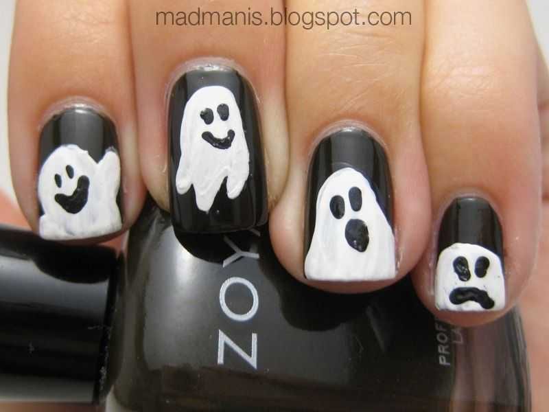 Madmanis-Ghost Halloween Nail Ideas Adorable Ghosts