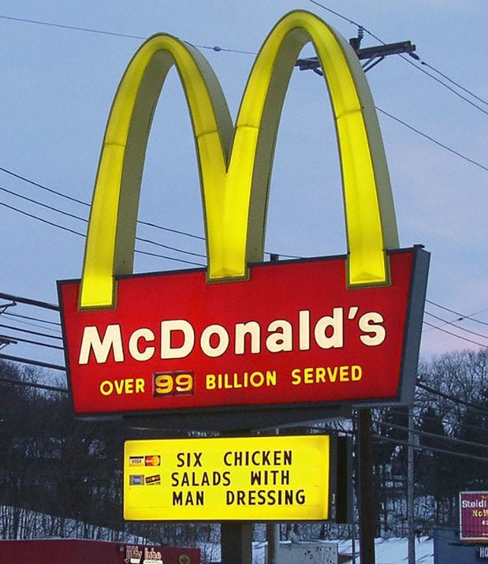 32 Epic Sign Fails That Will Make You Laugh