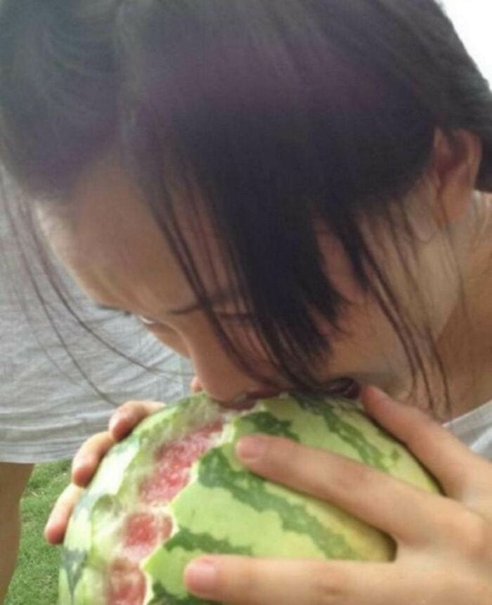 30 Weirdly Funny Unexplained Japanese Pictures With Out Any Context
